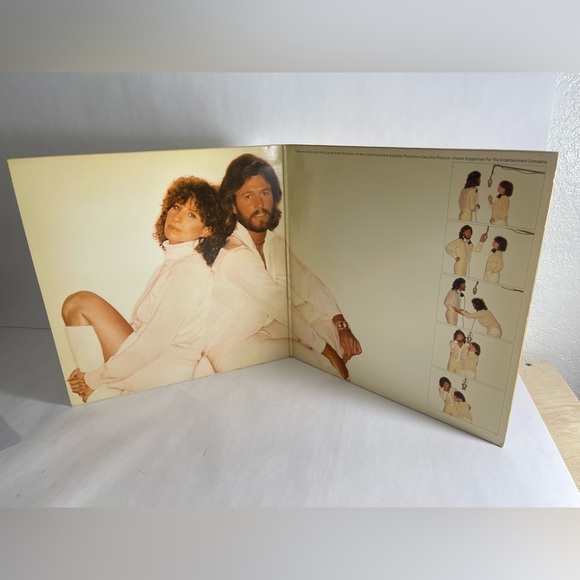 Vintage 1980 Barbra Streisand Guilty Vinyl LP Record with Barry Gibb - Picture 4 of 8